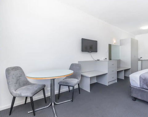Hi 5 Glenelg Studio Apartment - Accommodation Rockhampton 8