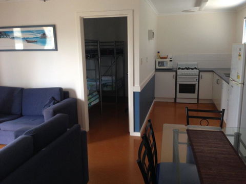 Sail & Anchor - Accommodation Rockhampton 3