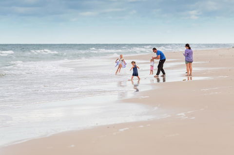 The Retreat West Beach Parks - Accommodation Rockhampton 1