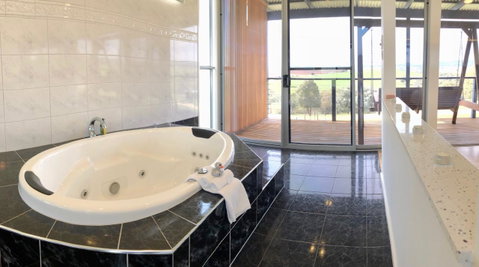 Barossa Pavilions & Glasshouse - Accommodation Rockhampton 11