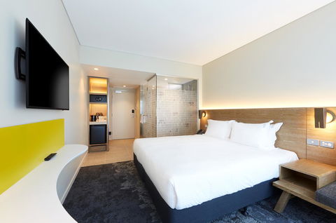 Holiday Inn Express Adelaide City Centre, An IHG Hotel - Accommodation Rockhampton 7