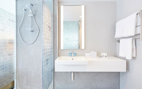 Holiday Inn Express Adelaide City Centre, An IHG Hotel - Accommodation Rockhampton 4