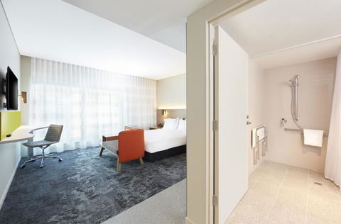 Holiday Inn Express Adelaide City Centre, An IHG Hotel - Accommodation Rockhampton 11