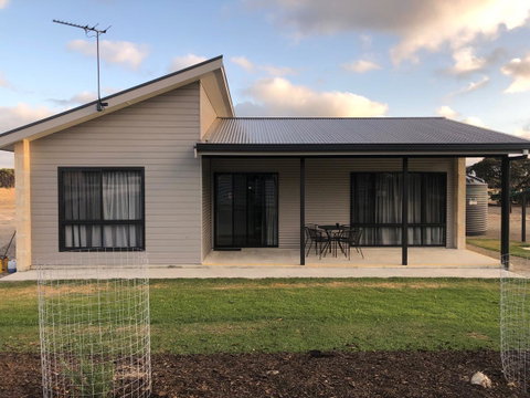 Jalilla Village - Accommodation Rockhampton 1