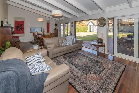 The Tudor House - Accommodation Rockhampton 7