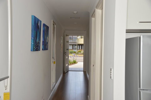 Eastern Breeze - Accommodation Rockhampton 7