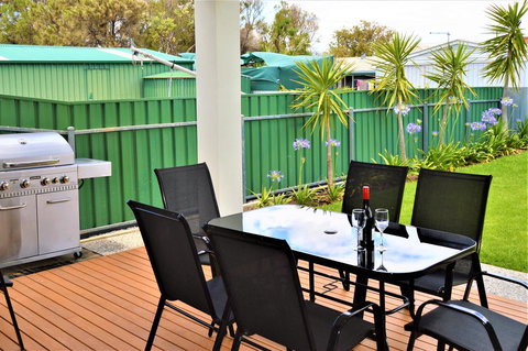 Eastern Breeze - Accommodation Rockhampton 8