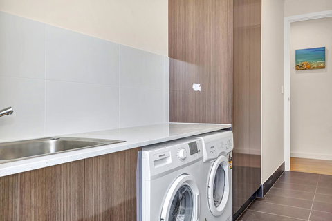 Eastern Breeze - Accommodation Rockhampton 21