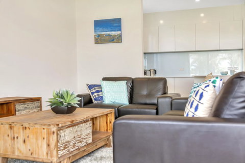 Eastern Breeze - Accommodation Rockhampton 28