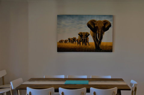 Eastern Breeze - Accommodation Rockhampton 2