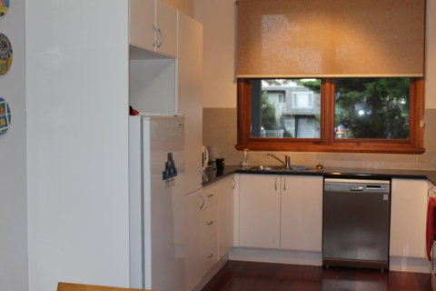 \'Point Break\' Your Waterfront Break At The Point - Accommodation Rockhampton 8
