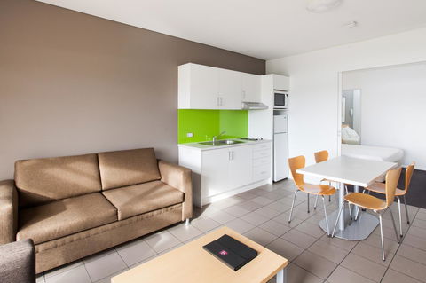 Majestic Oasis Apartments - Accommodation Rockhampton 21
