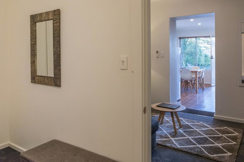 Bay 10 - Suites And Apartments - Accommodation Rockhampton 23