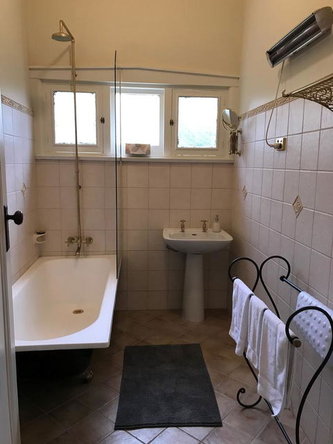 Ambrosia Holiday Home - Accommodation Rockhampton 10