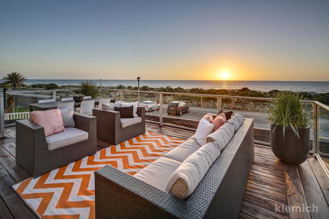 The Beach House @ Grange - Accommodation Rockhampton 2