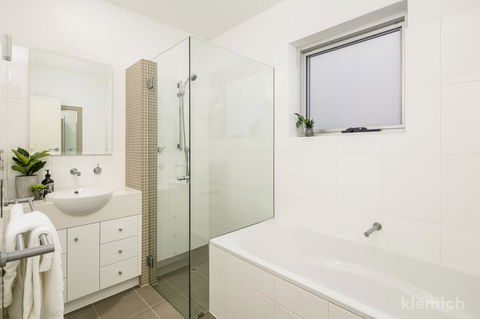 The Beach House @ Grange - Accommodation Rockhampton 7