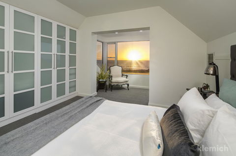 The Beach House @ Grange - Accommodation Rockhampton 5