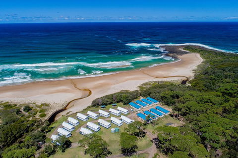 BIG4 Tasman Holiday Parks - Racecourse Beach - Accommodation Rockhampton 0
