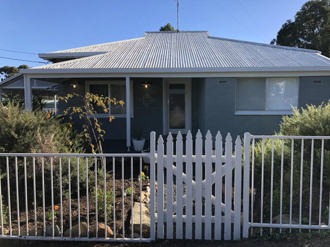 Jack\'s House 2 B&B In Mill Street - Accommodation Rockhampton 0