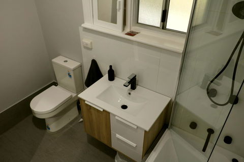 The Purple Door On Seaview - Accommodation Rockhampton 15