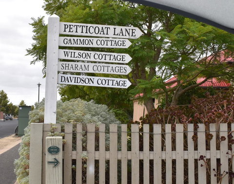 A Coonawarra Experience - Accommodation Rockhampton 26