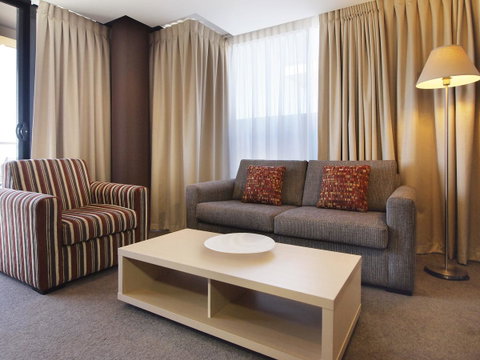 Oaks Adelaide Horizons Suites - Accommodation Rockhampton 14