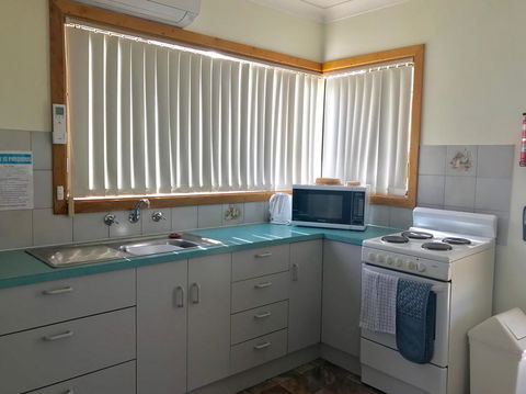 Emu Bay Holiday Homes - Accommodation Rockhampton 33
