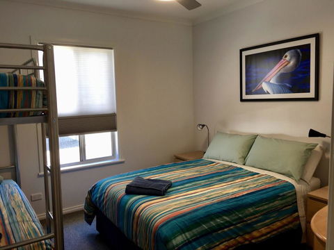 Emu Bay Holiday Homes - Accommodation Rockhampton 18