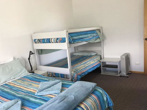 Emu Bay Holiday Homes - Accommodation Rockhampton 12