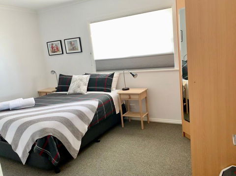 Emu Bay Holiday Homes - Accommodation Rockhampton 21
