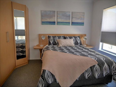 Emu Bay Holiday Homes - Accommodation Rockhampton 16