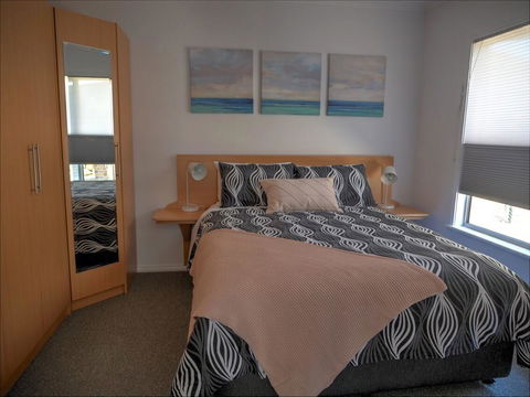Emu Bay Holiday Homes - Accommodation Rockhampton 23