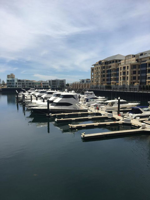 Glenelg Beach Studio - Accommodation Rockhampton 2