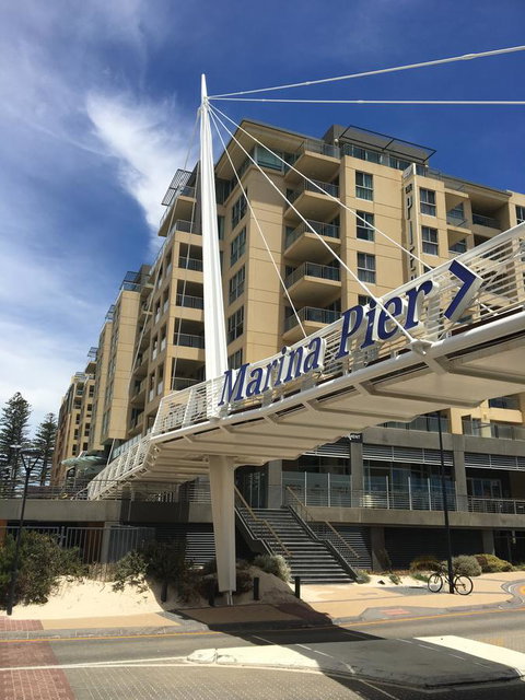 Glenelg Beach Studio - Accommodation Rockhampton 1