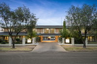 Book Wagga Wagga Accommodation Vacations Accommodation Rockhampton Accommodation Rockhampton