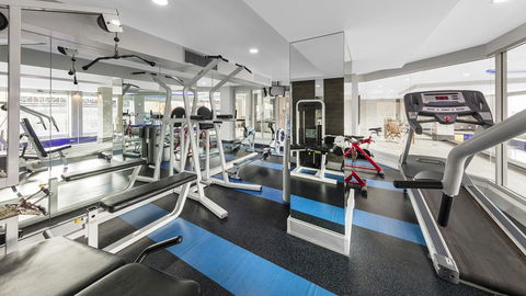 Oaks Adelaide Embassy Suites - Accommodation Rockhampton 5