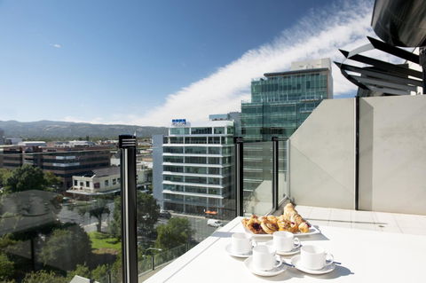 Mantra Hindmarsh Square - Accommodation Rockhampton 4