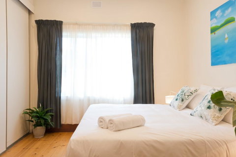 29 Jane - Accommodation Rockhampton 3