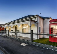 Aloha Luxury Central - Accommodation Rockhampton