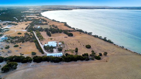 Doyles On The Bay - Accommodation Rockhampton 4