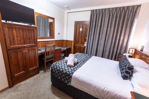 Astor Inn - Accommodation Rockhampton 4