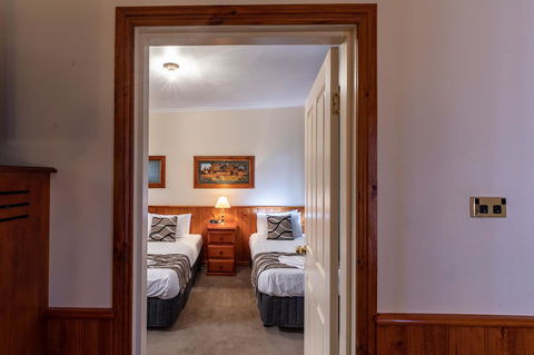 Astor Inn - Accommodation Rockhampton 12