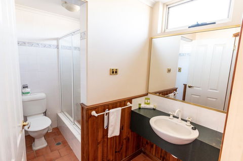 Astor Inn - Accommodation Rockhampton 14