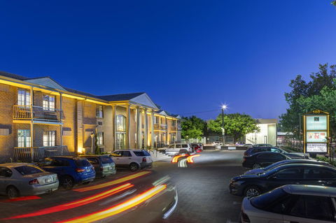 Adelaide Inn - Accommodation Rockhampton 0