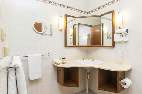 Adelaide Inn - Accommodation Rockhampton 11