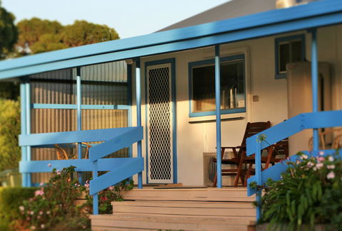 Baudin Beach Apartments - Accommodation Rockhampton 2