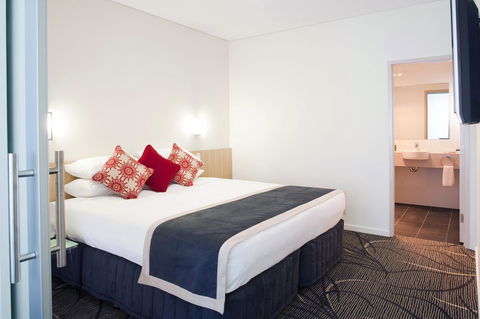 Adelaide Rockford - Accommodation Rockhampton 8