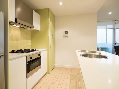 Oaks Glenelg Liberty Suites - Accommodation Rockhampton 19