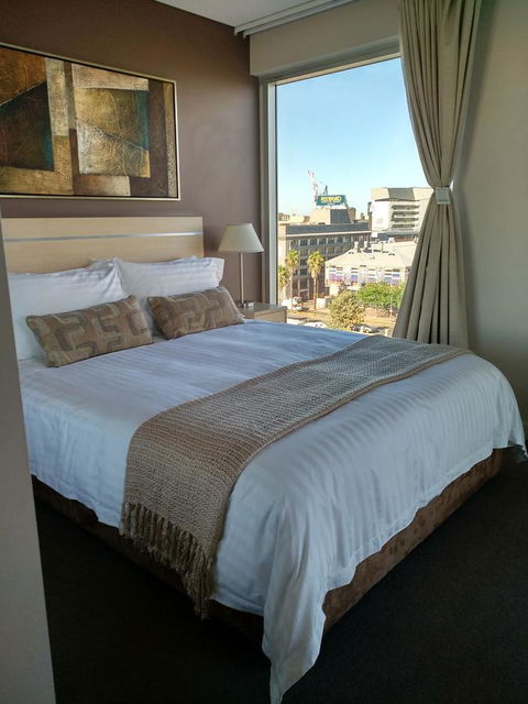 JABCA Apartments - Accommodation Rockhampton 1