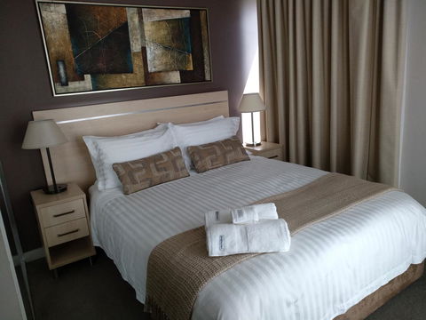 JABCA Apartments - Accommodation Rockhampton 15